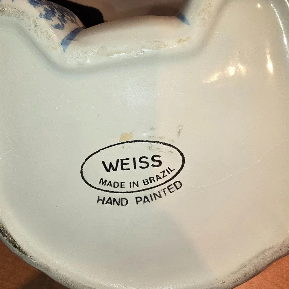 Vintage Weiss Sponge-ware Bear Cookie Jar Heart Made in‎ Brazil Hand Painted